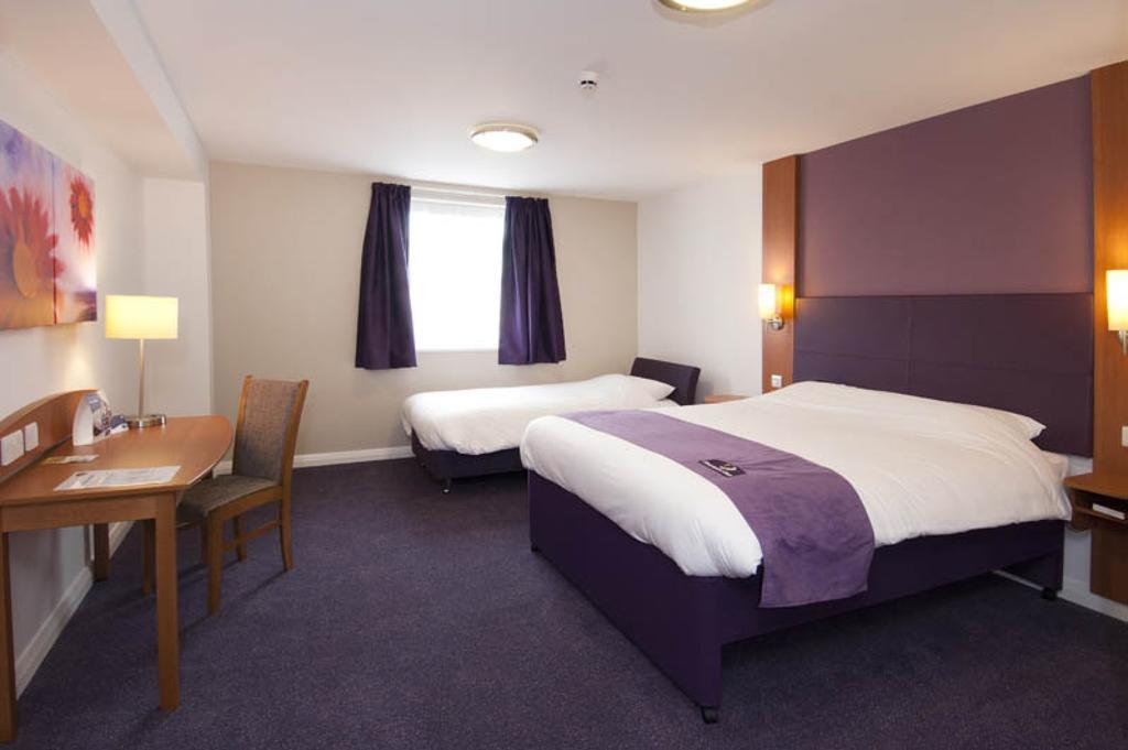 Premier Inn Southampton Airport North Stoneham Ruang foto
